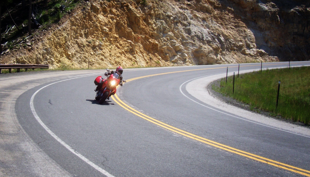 Ducati Multistrada 1100 motorcycle cornering posture