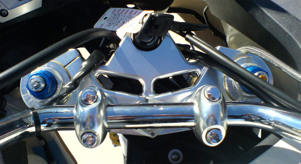 Triumph Tiger 1050 Handlebars