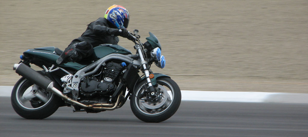 Triumph Speed Triple 955i track day